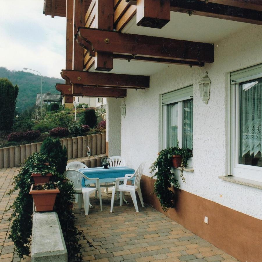 Gaestehaus Hoffmann Dörrenbach Dış mekan fotoğraf